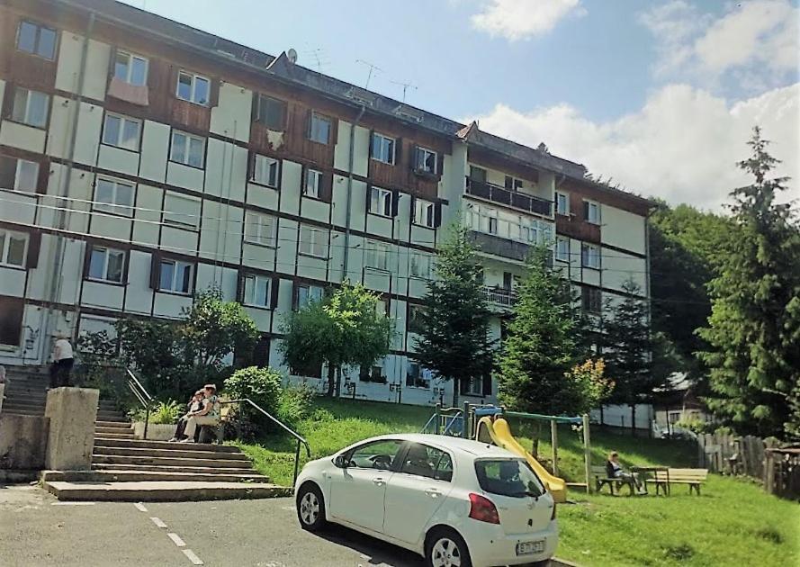 1 Small Studio, Central, Self Check In Sinaia Exterior foto